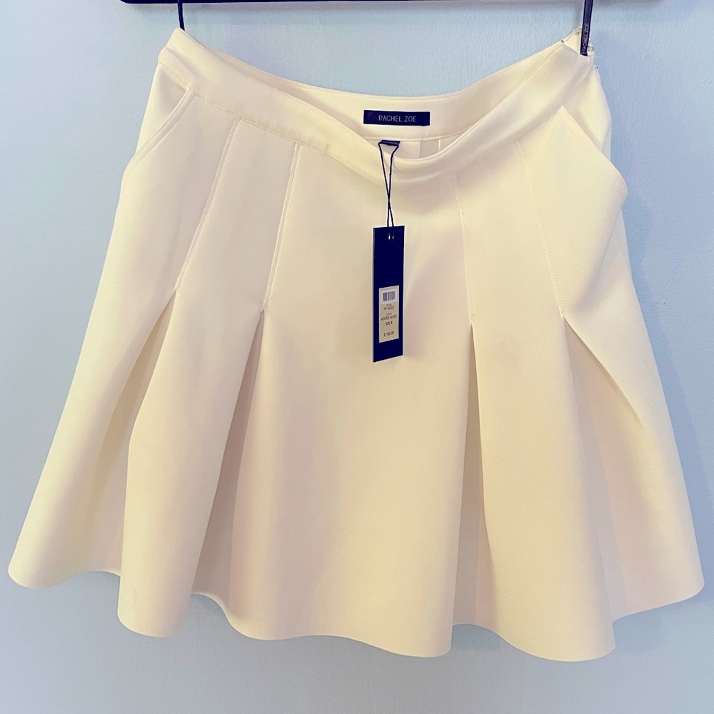 NWT Rachel Zoe Winter White Skirt Size 8